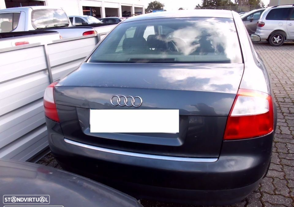 Peças Audi A4 (8E2,B6) 2000 a 2004 - 10