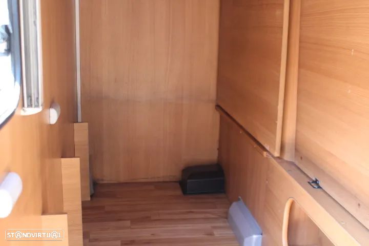 Ford Transit CHAUSSON FLASH S3 - 16