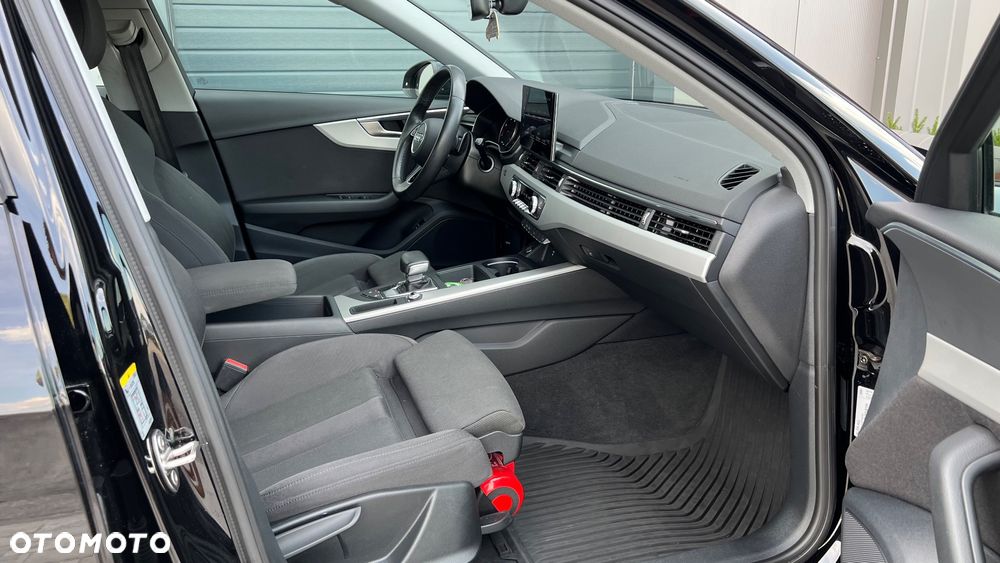 Audi A4 Avant 35 TDI mHEV Advanced S tronic - 14