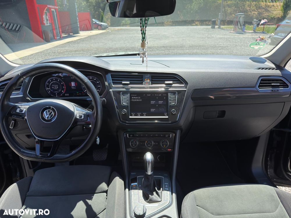 Volkswagen Tiguan - 17