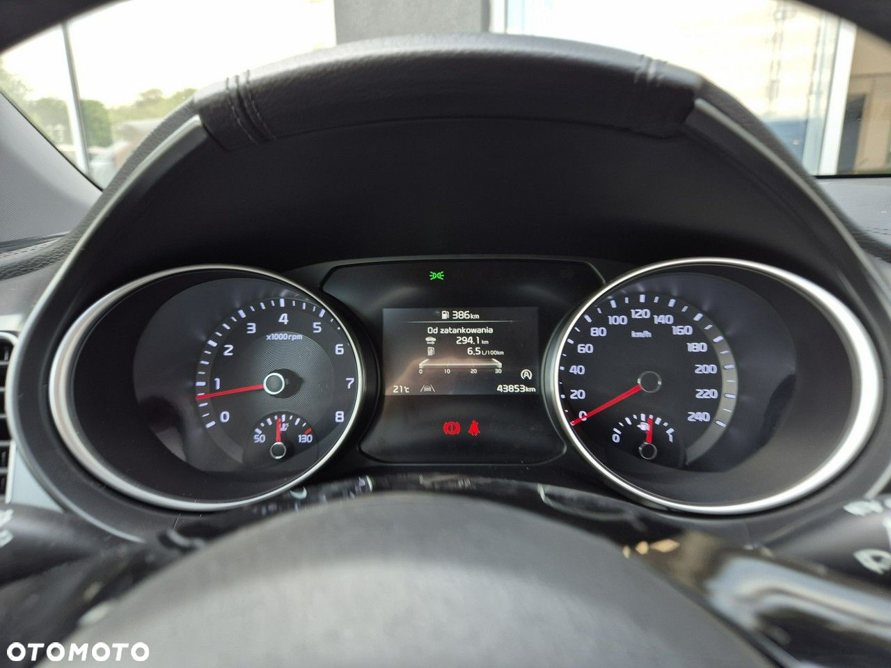 Kia Ceed - 22