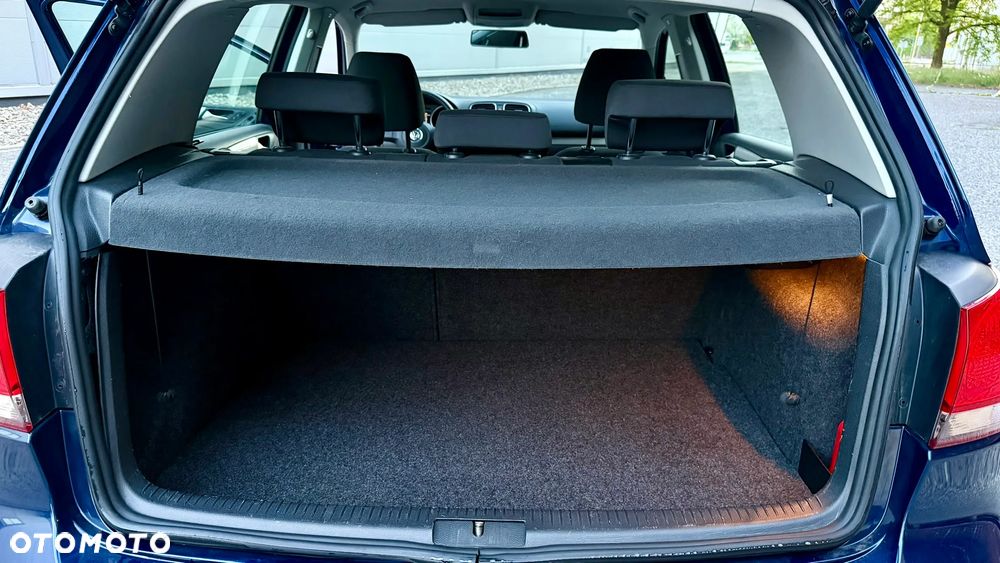 Volkswagen Golf - 13