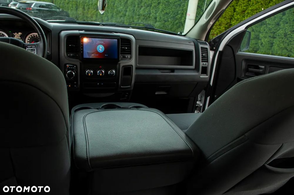 Dodge RAM - 24