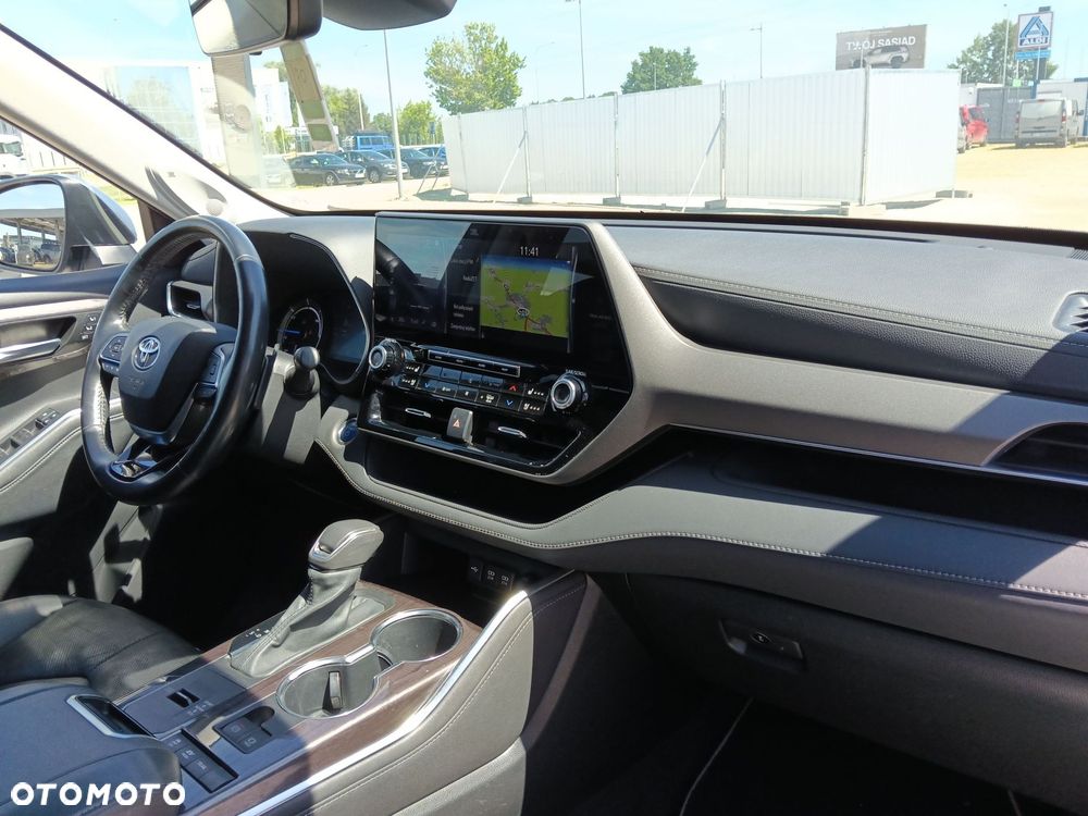 Toyota Highlander - 10