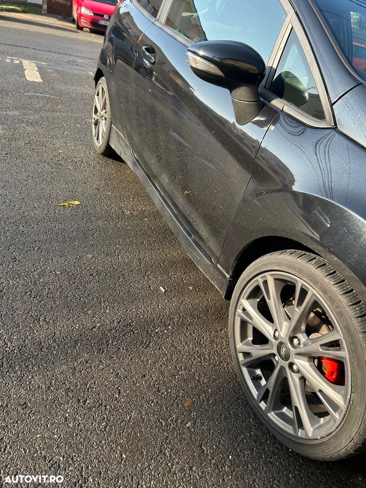 Ford Fiesta - 19