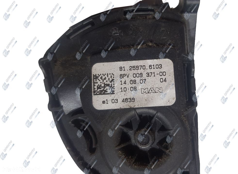 POTENCJOMETR PEDAŁ GAZU MAN TGX 81259706103 - 3