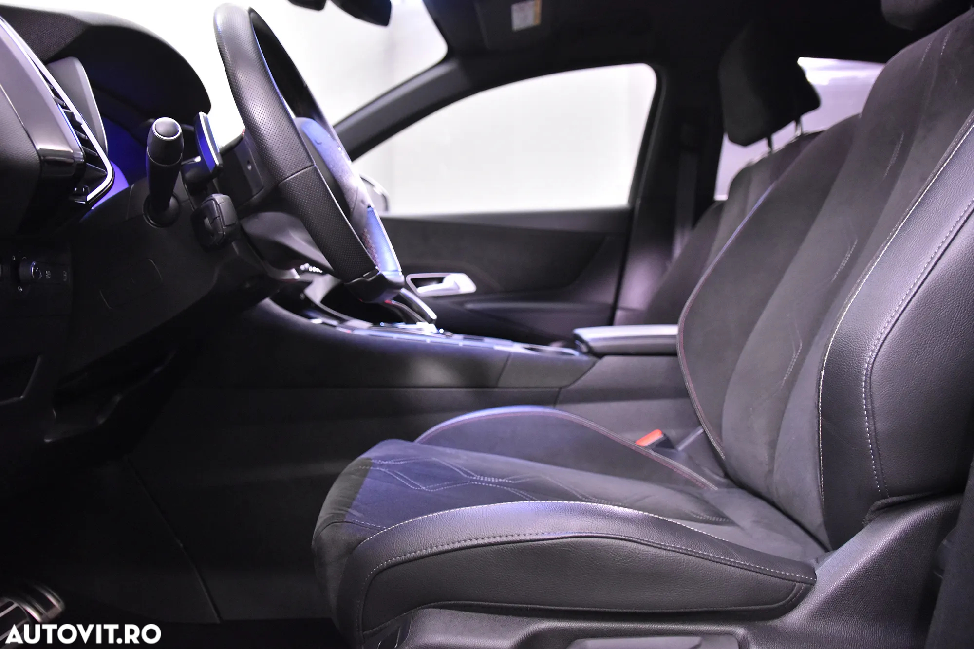 DS Automobiles DS 7 Crossback - 21