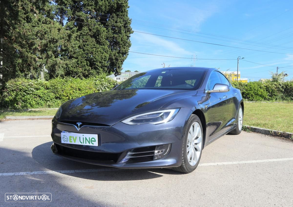 Tesla Model S 90D