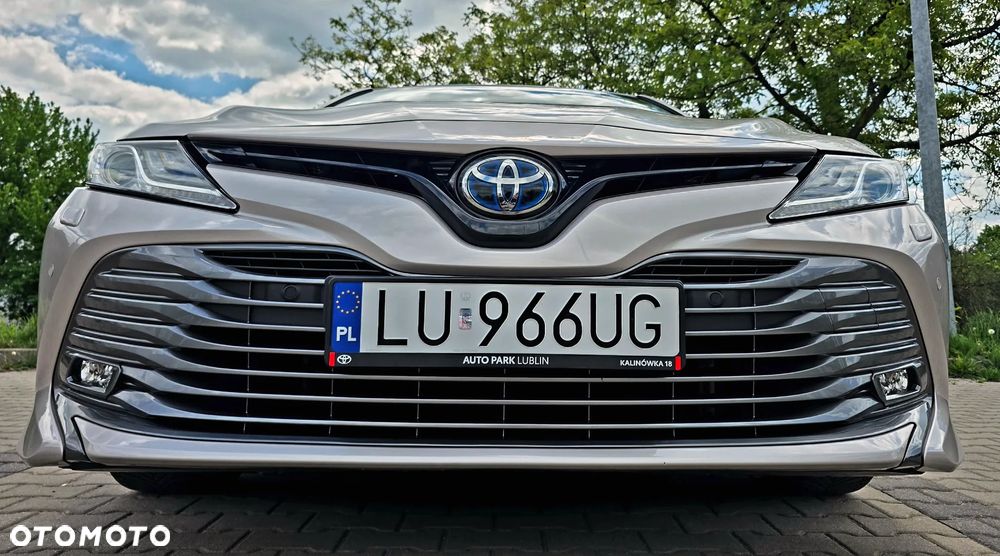 Toyota Camry 2.5 Hybrid Executive CVT - 7