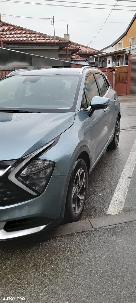 Kia Sportage 1.6 T-GDI 6MT 4x2 Urban - 4