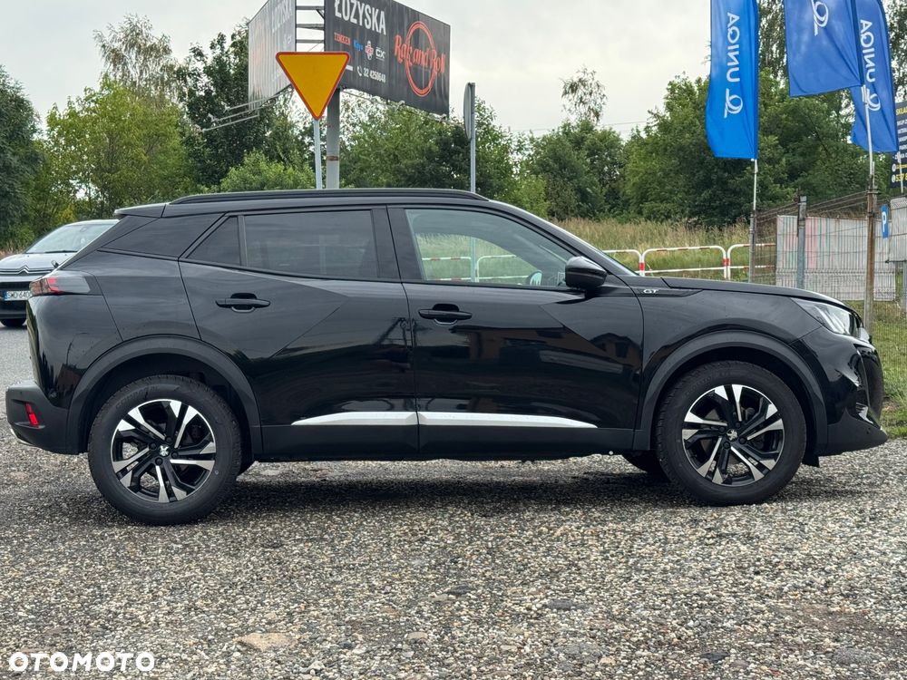 Peugeot 2008 PureTech 130 EAT8 GT - 14