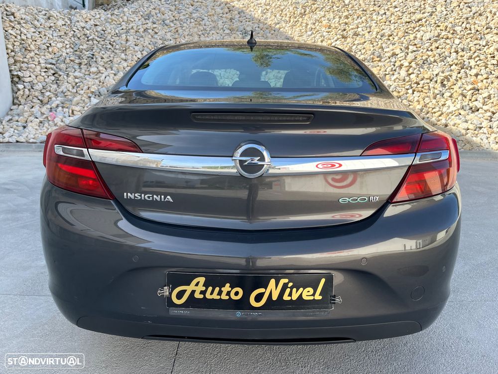 Opel Insignia 2.0 CDTI executive S/S - 21