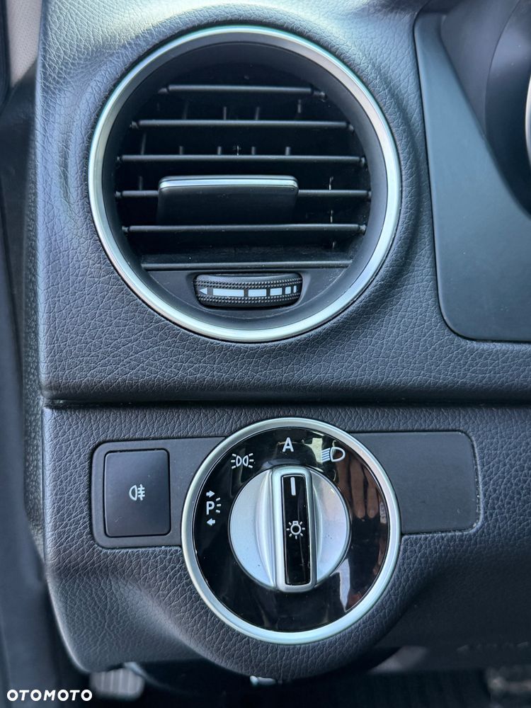 Mercedes-Benz Klasa C 200 Kompressor Automatik Avantgarde - 28