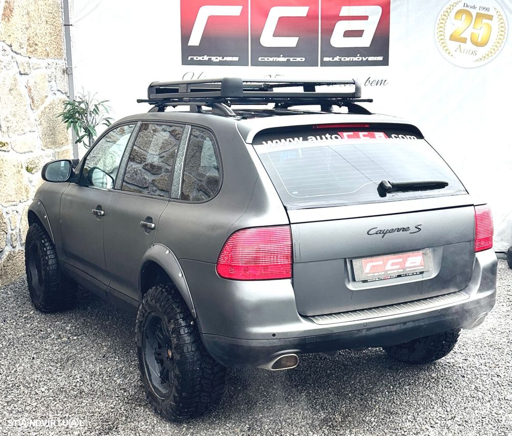 Porsche Cayenne - 34