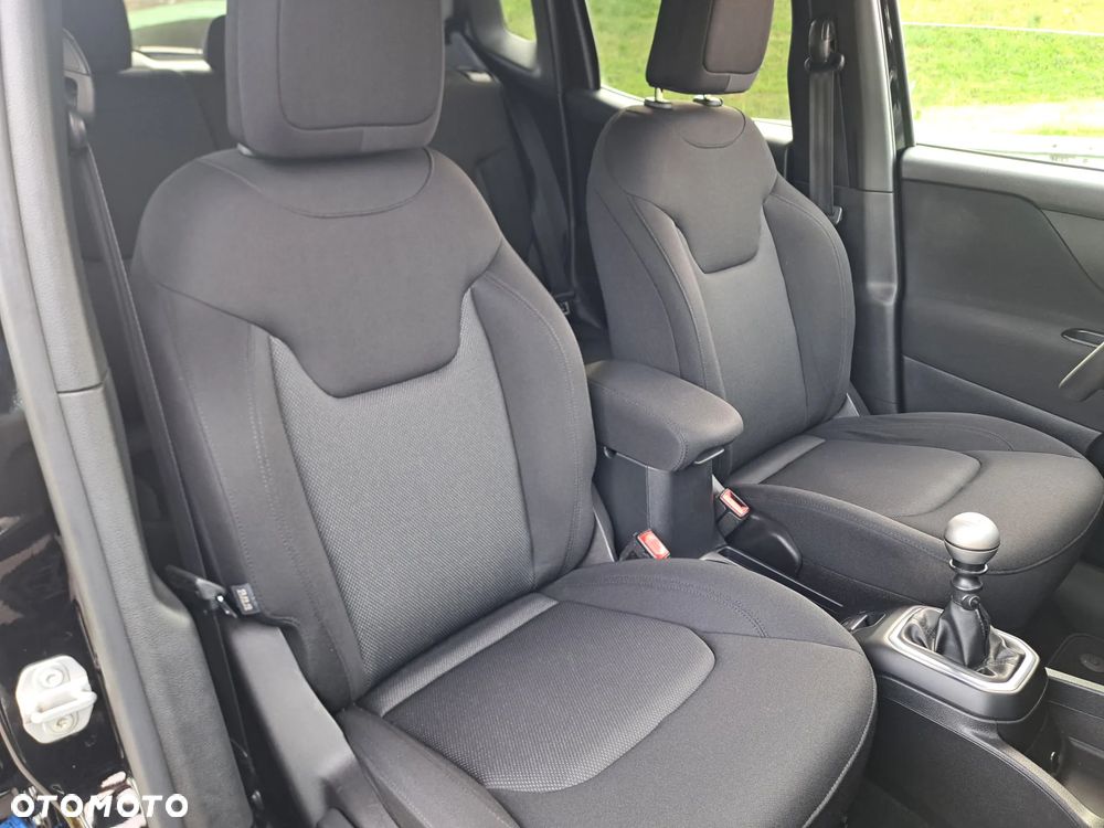 Jeep Renegade - 23