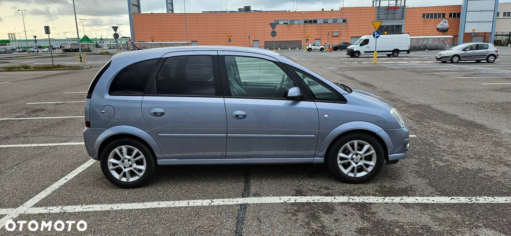 Opel Meriva 1.6 Cosmo - 4