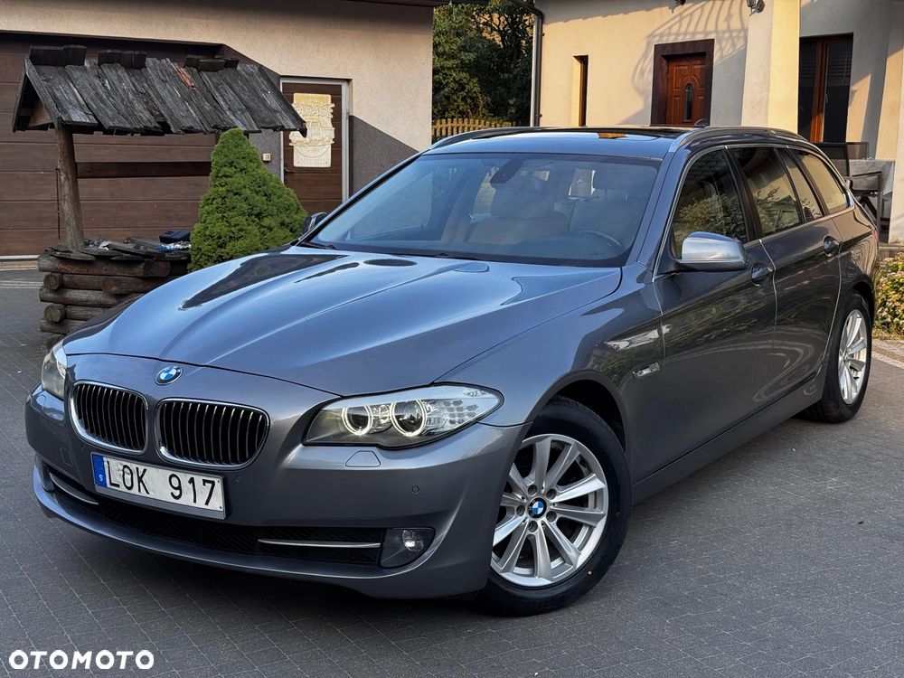 BMW Seria 5 530d xDrive Luxury Line - 2