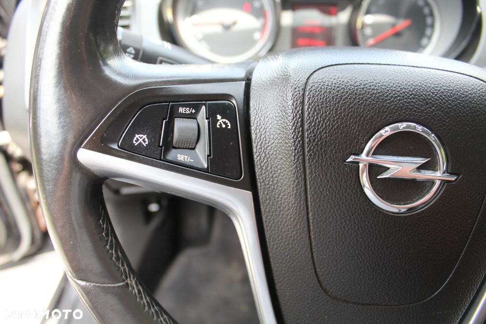 Opel Insignia 1.8 Active - 23