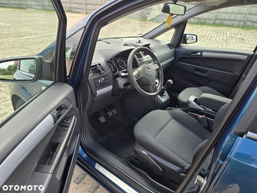 Opel Zafira - 7