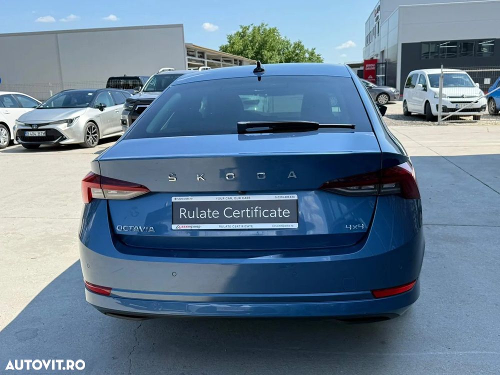 Skoda Octavia 2.0 TDI DSG 4X4 Style - 10