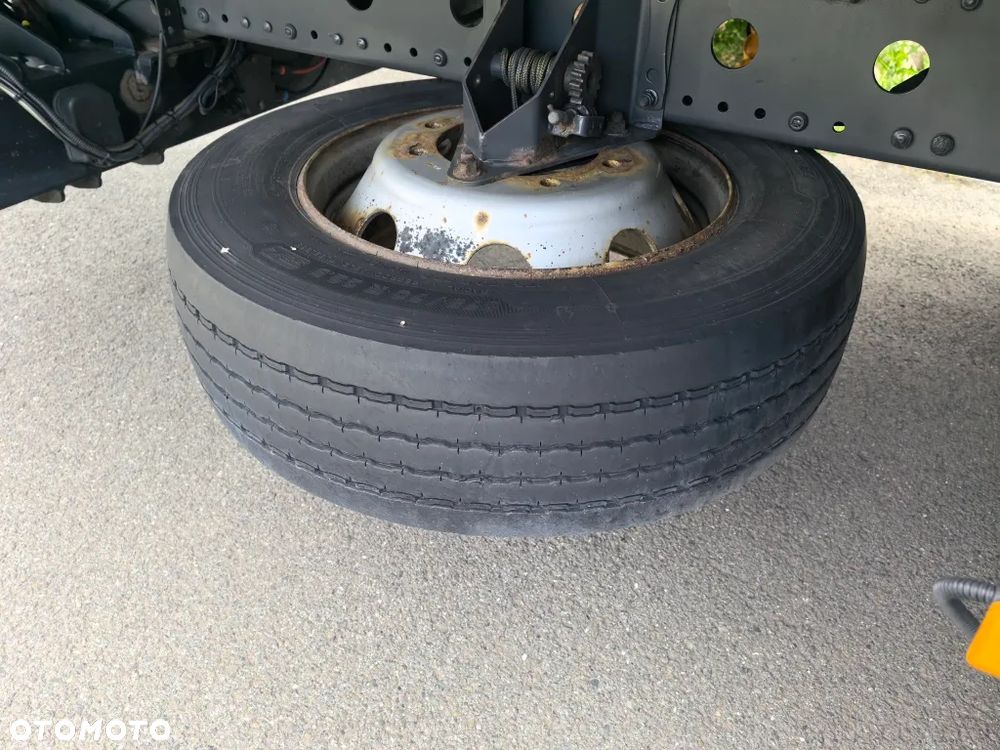 Mercedes-Benz Atego 1624 L // CHłodnia + winda // ThermoKing T-1200R // 16 palet // ** - 15