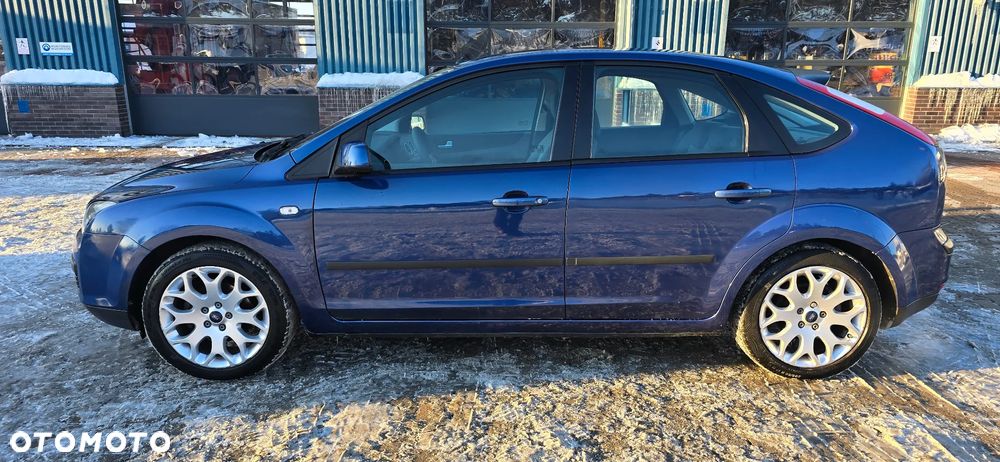 Ford Focus 1.6 16V Sport - 16