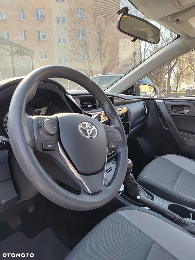 Toyota Auris 1.33 VVT-i Active - 6