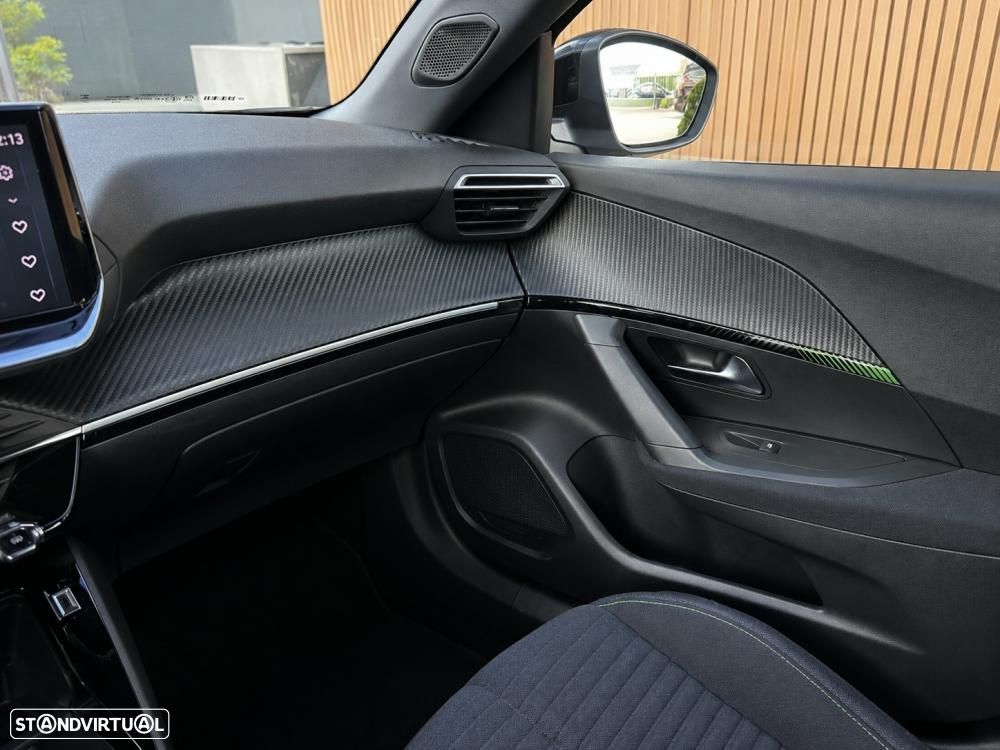 Peugeot e-2008 54 kWh Style - 31