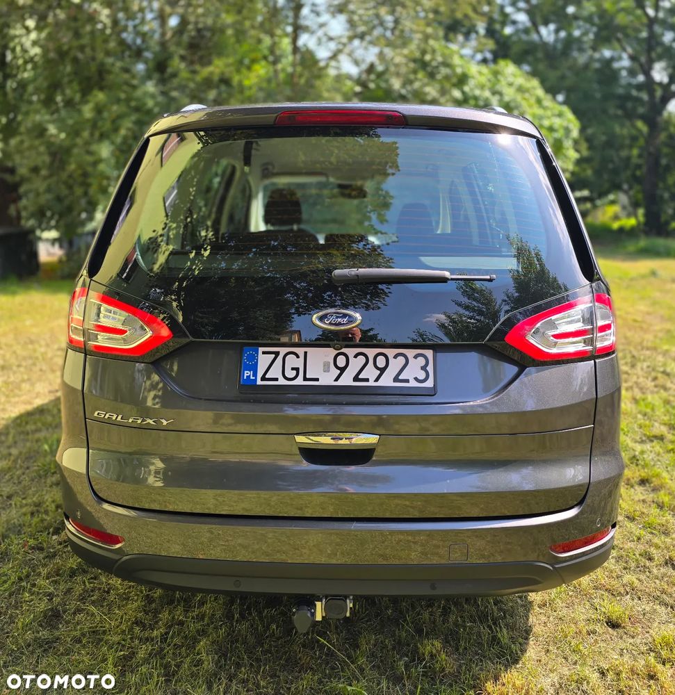 Ford Galaxy - 4