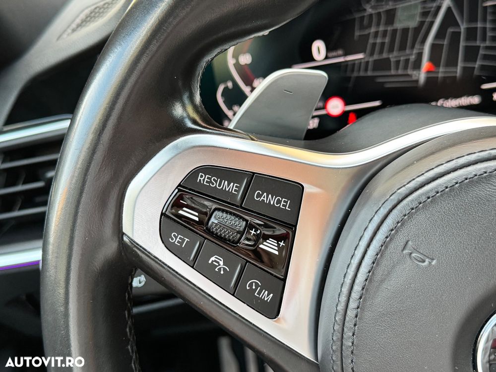 BMW Seria 3 330e Aut. M Sport - 15