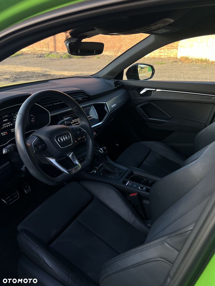 Audi RS Q3 Sportback - 13