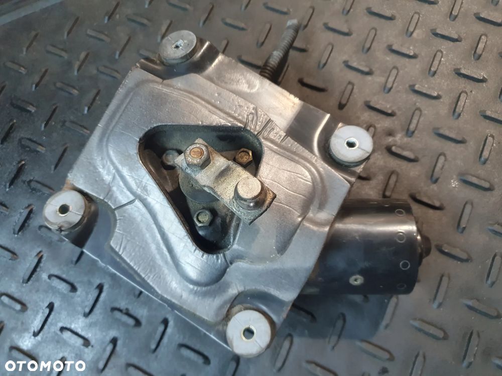 MITSUBISHI CARISMA DA SILNIK SILNICZEK WYCIERACZEK PRZÓD 0390241114   VOLVO V40 - 2