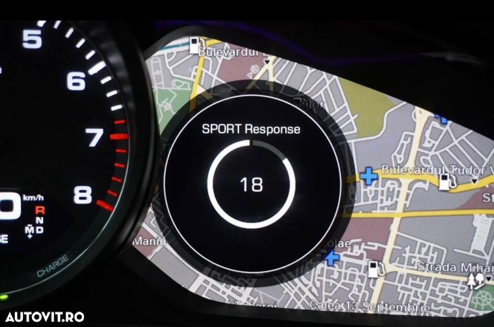 Porsche Panamera 4 E-Hybrid - 18