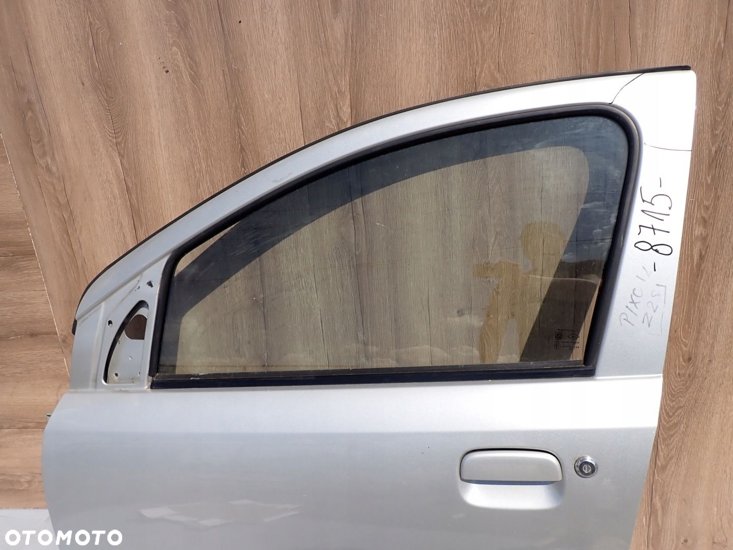 SUZUKI ALTO NISSAN PIXO 09- DRZWI PRZEDNIE LEWE Z2S - 12