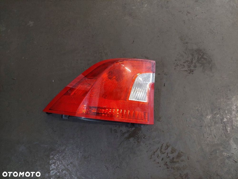 KOMPLETNY TYŁ KLAPA BAGAŻNIKA ZDERZAK TYŁ LAMPA VOLVO S60 II 492-46 - 2