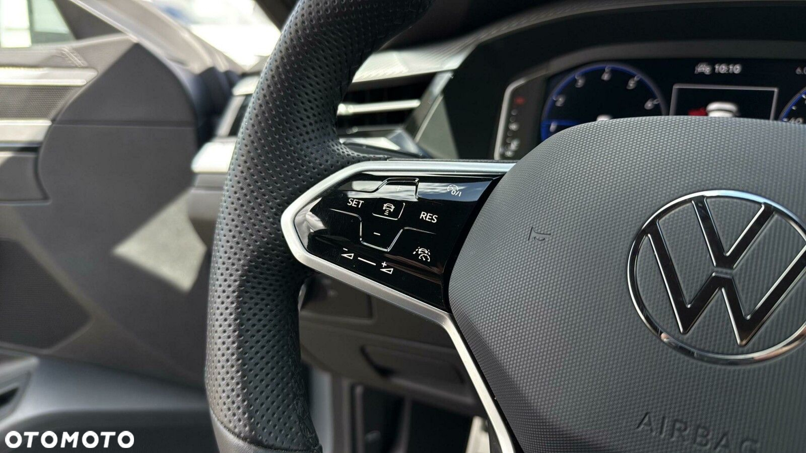 Volkswagen Arteon 2.0 TSI R-Line DSG - 14