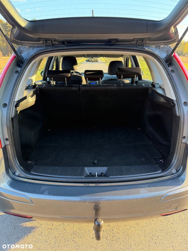 Hyundai i30 1.6 CRDi Comfort EU5 - 9