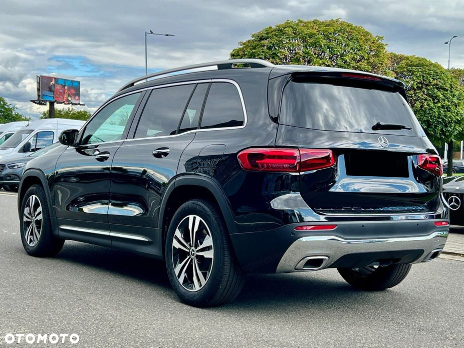 Mercedes-Benz GLB 200 d 4-Matic Progressive 8G-DCT - 4