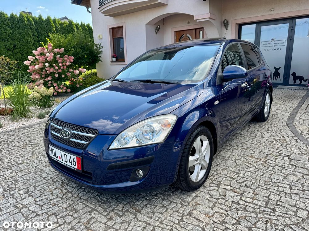 Kia Ceed 1.6 CVVT Automatik EX - 1