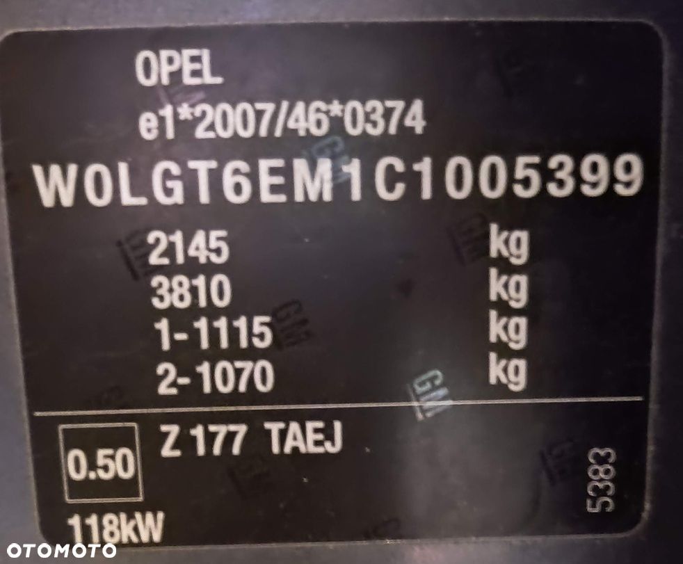 Opel Insignia 2.0 CDTI Cosmo - 8