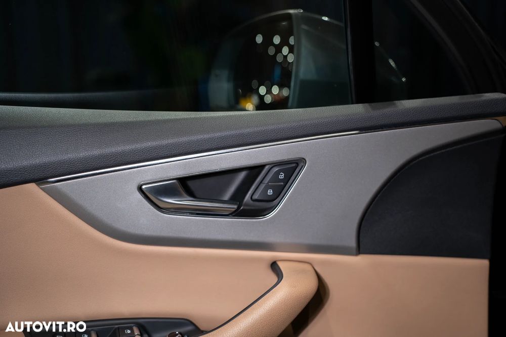 Audi Q7 55 TFSI e quattro tiptronic S line - 29