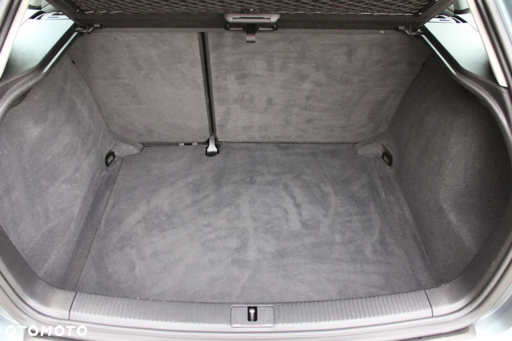 Audi A3 Sportback 1.6 Attraction - 24