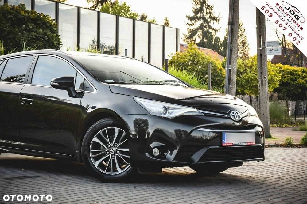 Toyota Avensis 2.0 D-4D Premium - 33