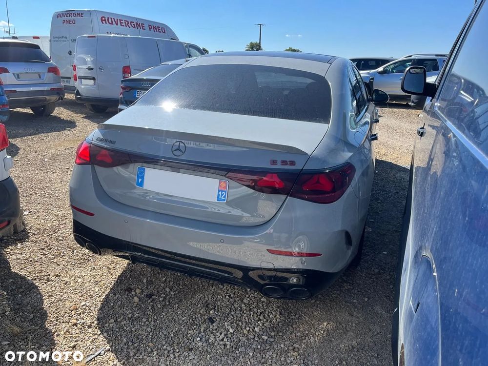 Mercedes-Benz Klasa E AMG 53 PHEV 4Matic+ 9G-Tronic TCT - 4