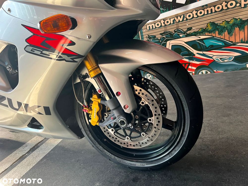 Suzuki GSX-R - 7