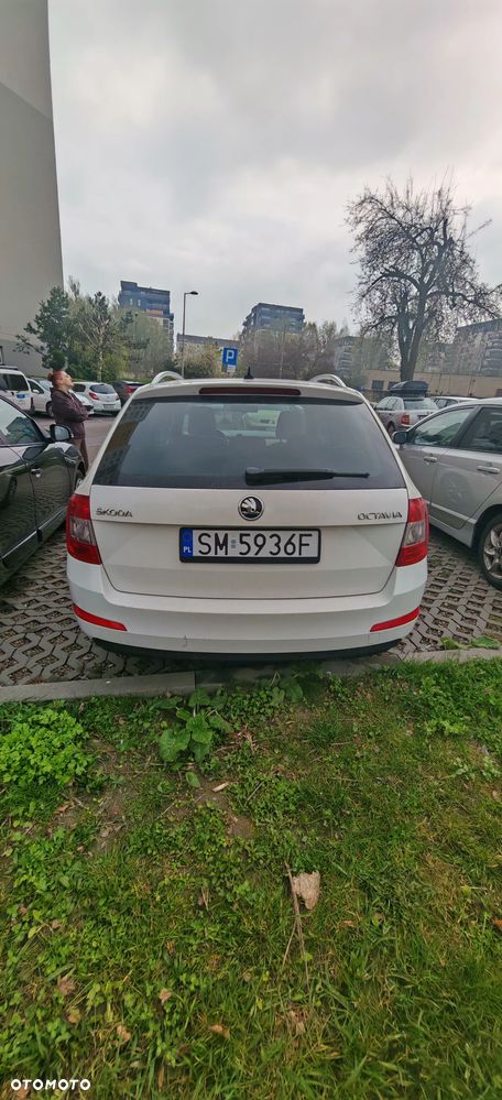 Skoda Octavia 2.0 TDI DSG Drive - 9