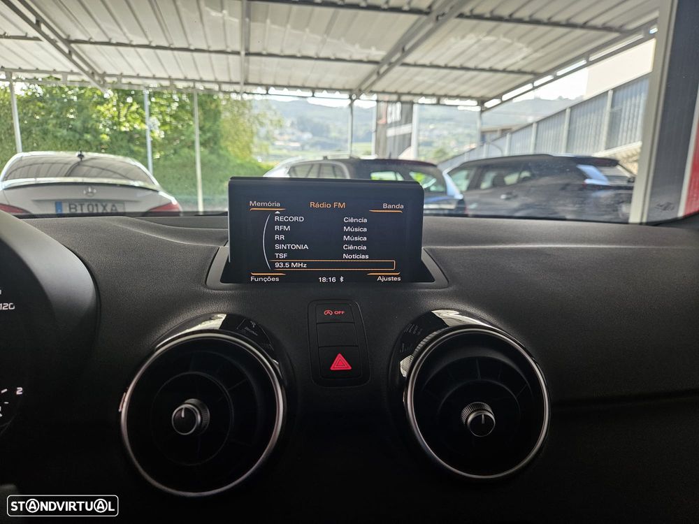 Audi A1 2.0 TDI S line edition m. S line Sport Pack - 19