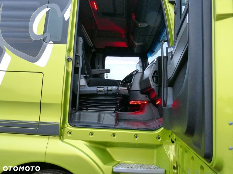 MAN TGX 18.400 POMOC DROGOWA / AUTOLAWETA / SPECJALNY / WERSJA TOP /  NOWY NAJAZD LORH 8.2 M / EURO 6 - 32