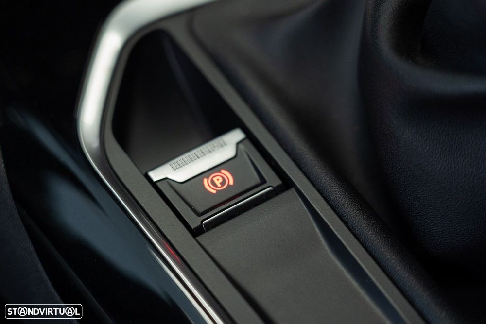 Peugeot 3008 1.5 BlueHDi Active - 35