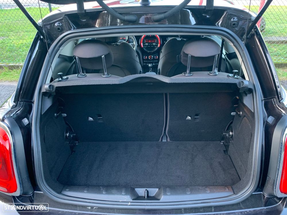 MINI 3 Portas One D - 44